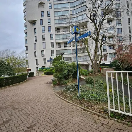 Chambre City - Colocation - Metro 8 - Rer 5 Min *