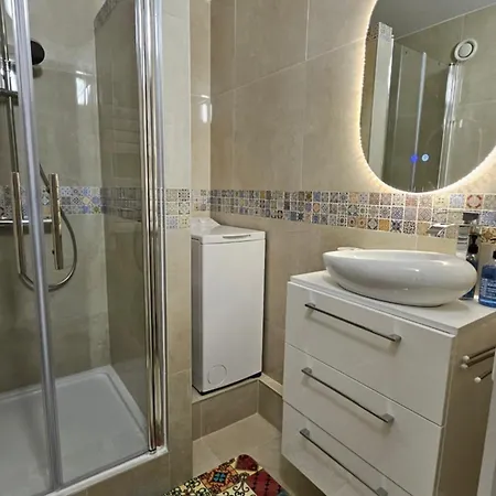 Chambre City - Colocation - Metro 8 - Rer 5 Min Gasthuis